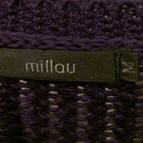 LF Knit Sweater - Picture 3 of 3